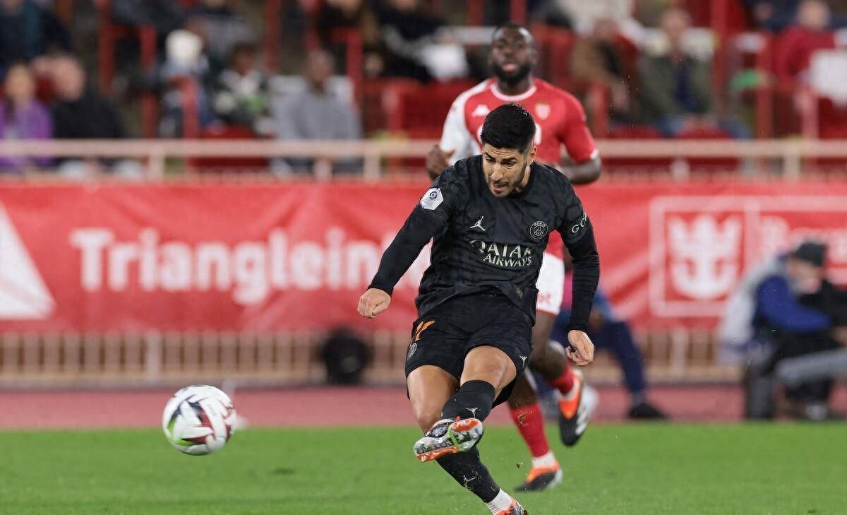 开运体育入口-包含比赛规则变更首场状态出色，巴黎圣日耳曼观众沸腾！，姆巴佩重返赛场引发球迷热议的词条