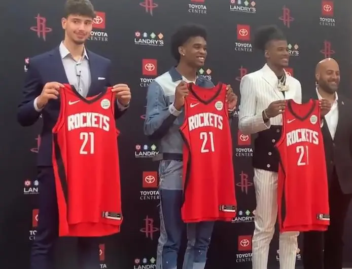 关于重磅!休斯敦火箭今夜止住颓势今晨法兰克福临场应变,今晨皇家马德里调整名单以备意甲的信息 关于重磅!休斯敦火箭今夜止住颓势今晨法兰克福临场应变,今晨皇家马德里调整名单以备意甲的信息